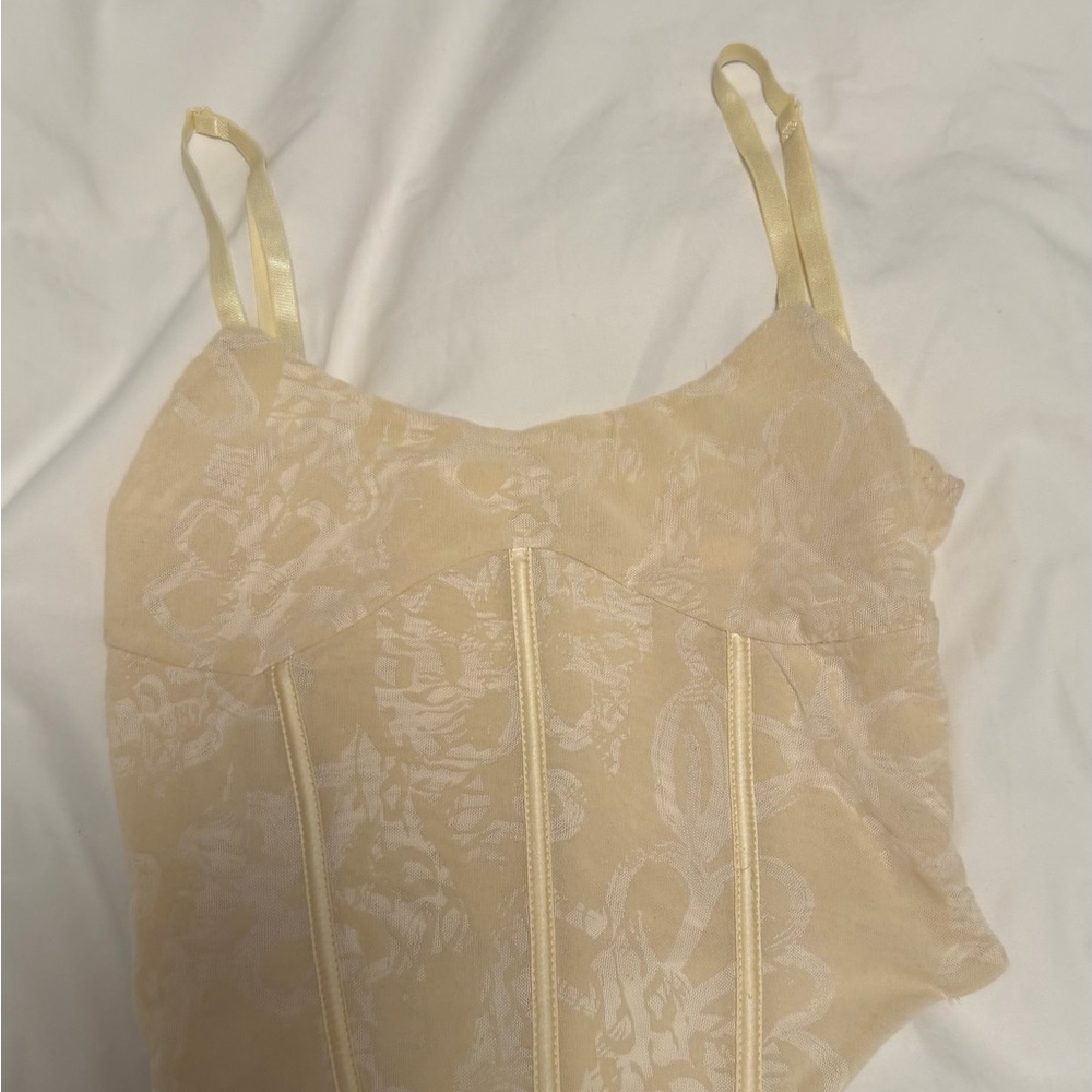 Tiger Mist Cream Lace Top